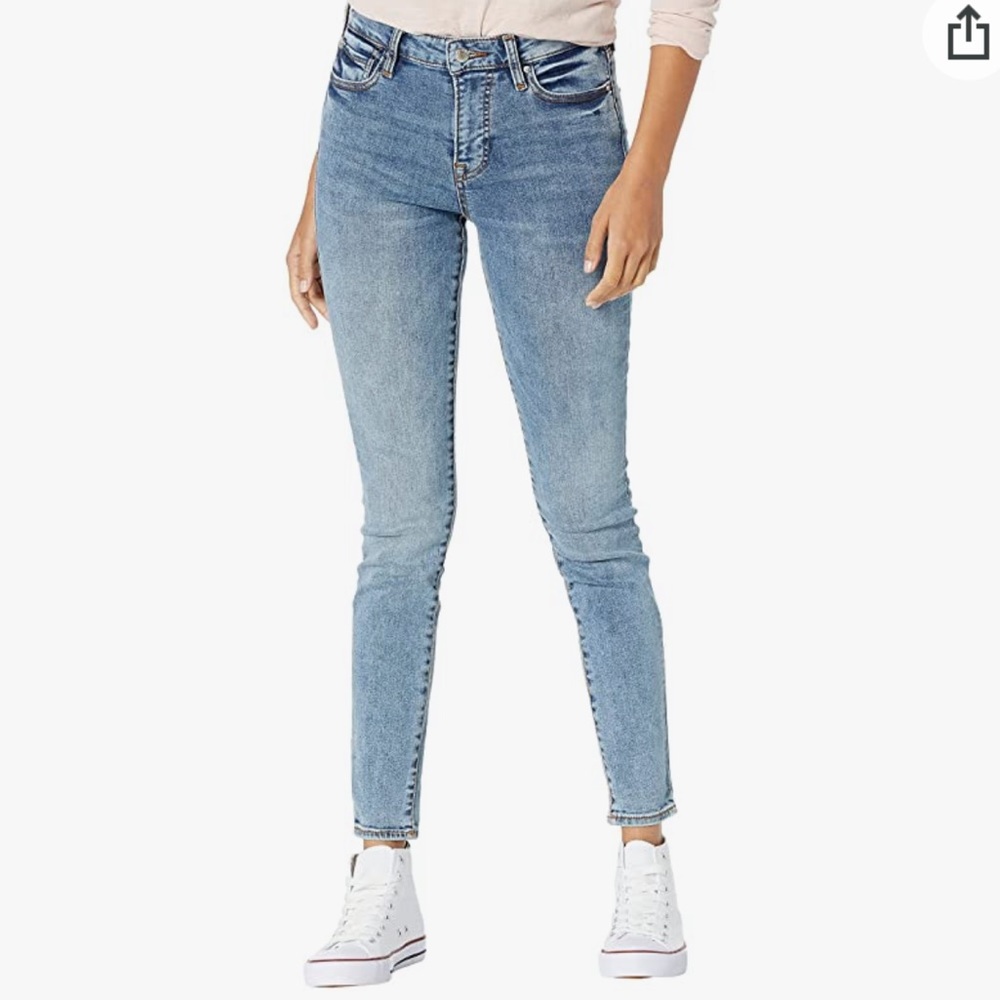 NWT TRUE RELIGION HIGH RISE SUPER SKINNY BLUE JEANS SIZE 28